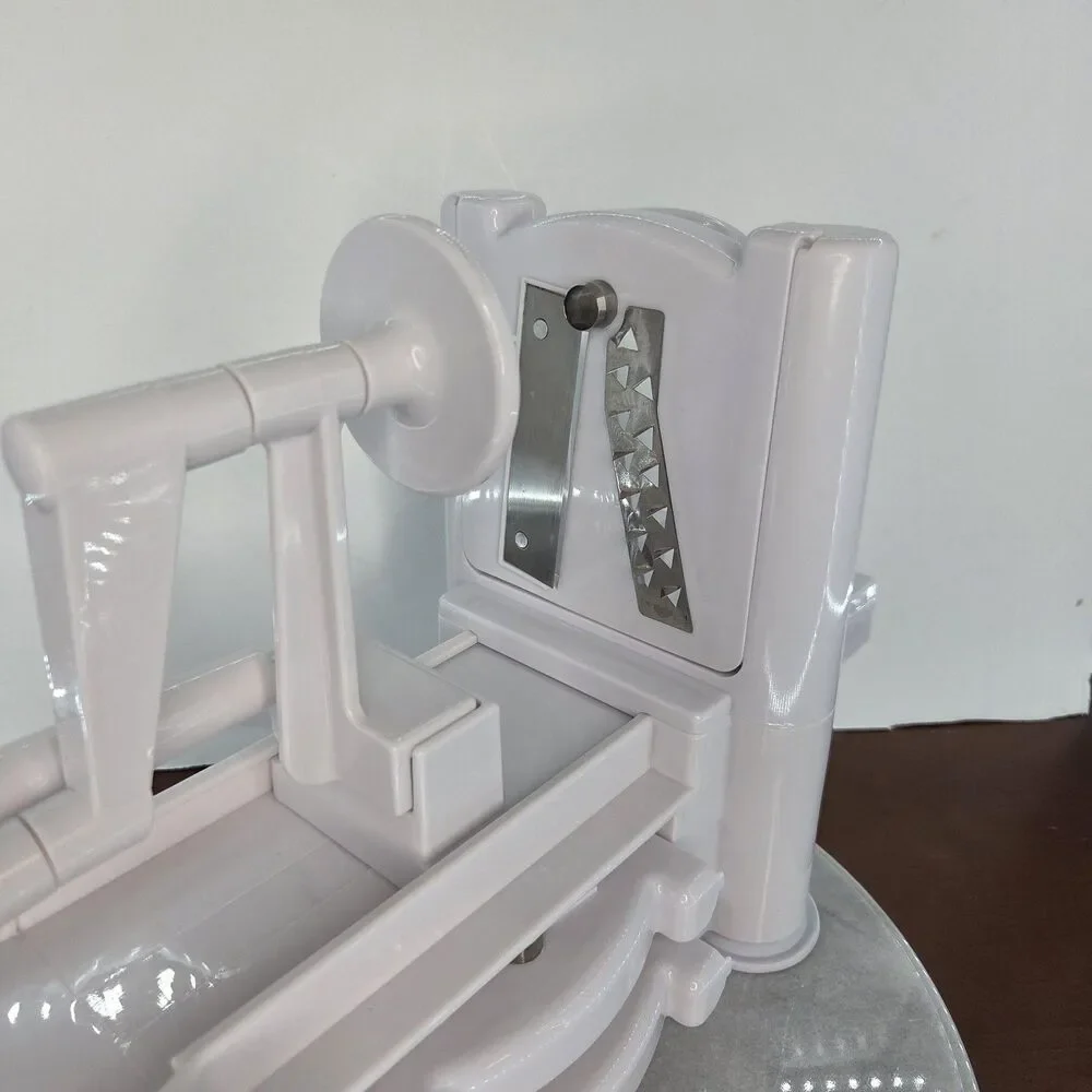 Sur La Table Vegetable & Fruit Spiral Slicer 3 Blade Manual Spiralizer Kitchen
